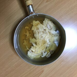 高菜としめじと卵の中華スープ